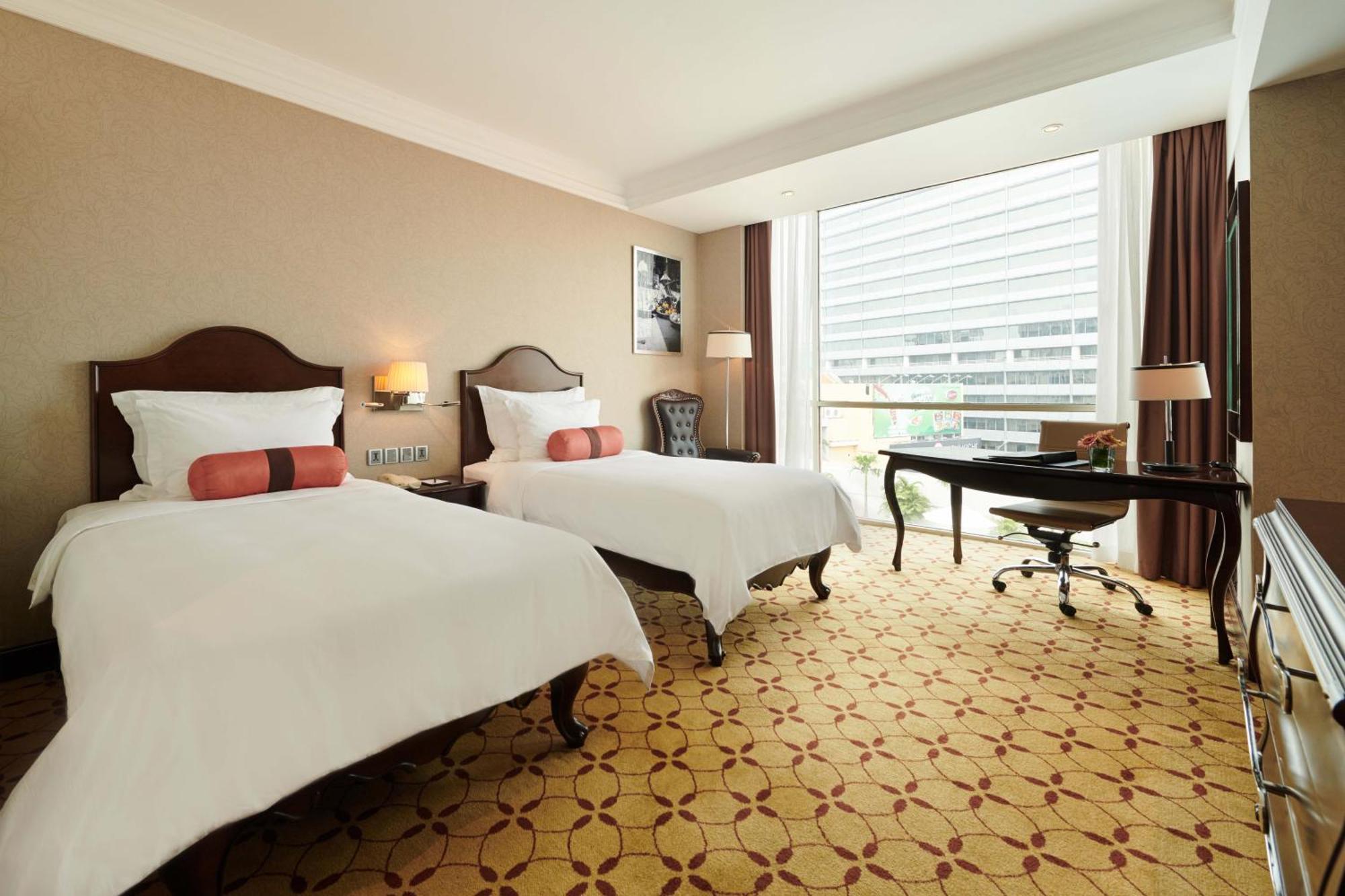 Eastin Grand Hotel Saigon Ho Chi Minh City Bagian luar foto Deluxe Room